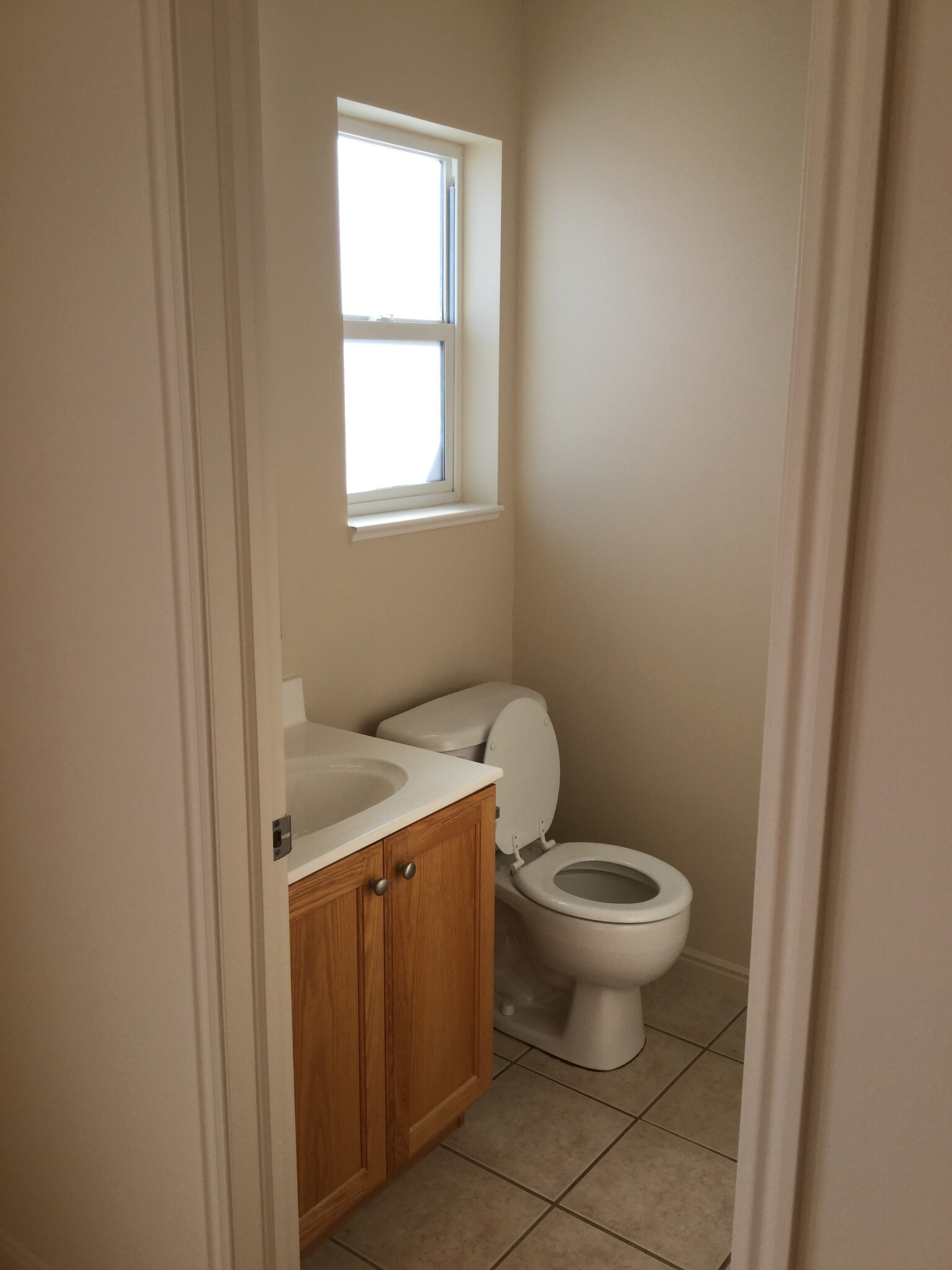 Building Photo - 479 Raven Way
