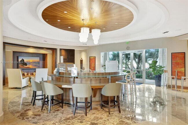 Building Photo - 1 N Ocean Blvd