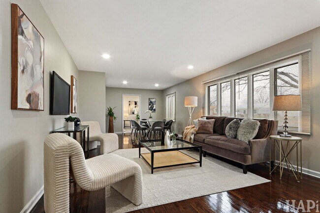 Building Photo - 75 Carthage Ln