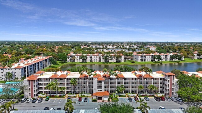 Building Photo - 6241 Pointe Regal Cir