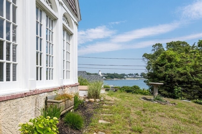 Building Photo - 16 Jefferson Shores Rd