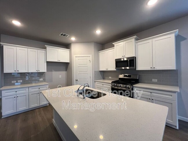 Building Photo - 4805 Porque Ct