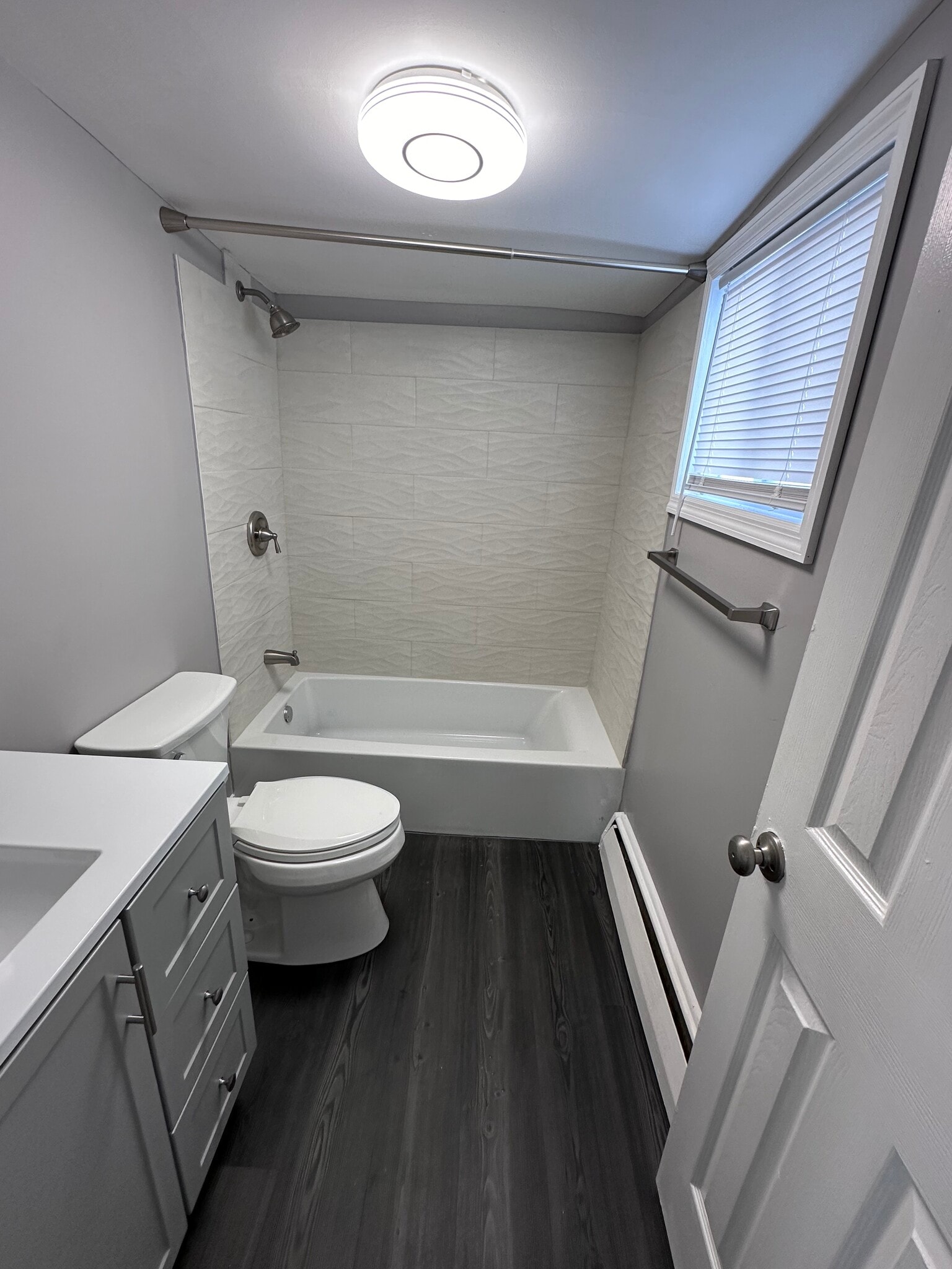 Bathroom - 107 Elizabeth St