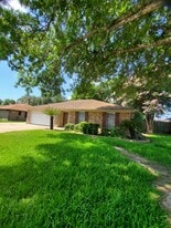 Building Photo - 7801 Barryknoll Ln