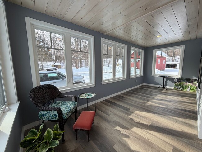 Building Photo - Custom-Updated 2BR Home Near Rail Trail with Mountain Views