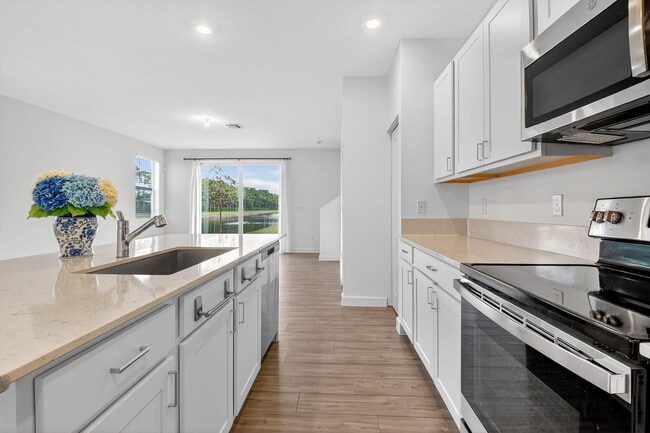 Building Photo - 4645 Meyerson Pl