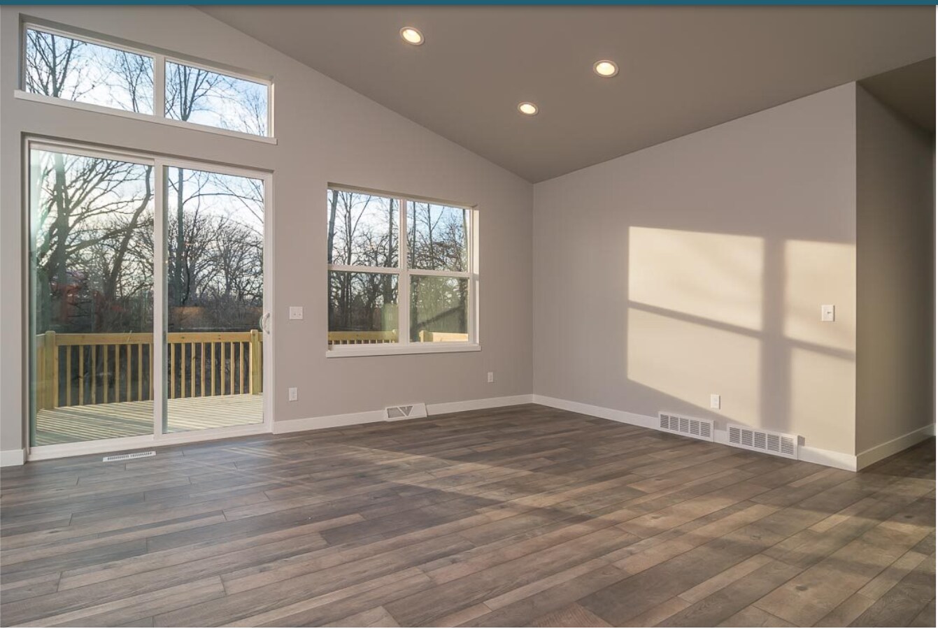 Building Photo - 615 Clear Pond Way