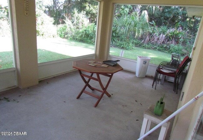 Building Photo - 6 Sea Brook Pl