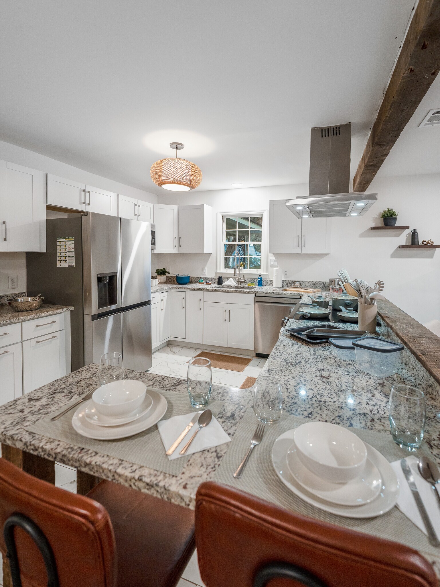 Building Photo - 1464 E 41st St