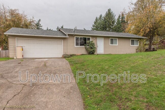 Building Photo - 8105 SW Thorn St