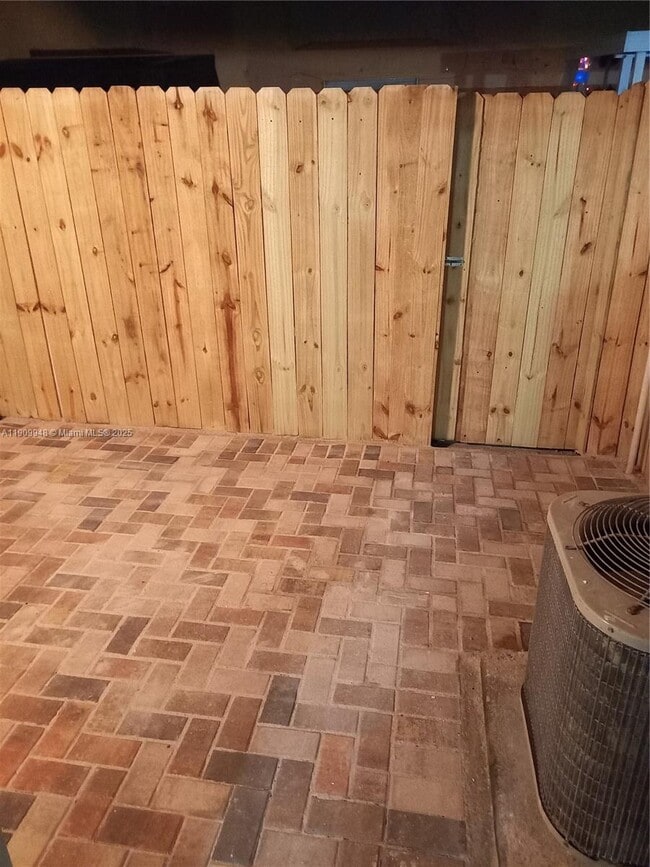 Building Photo - 11781 SW 18th St