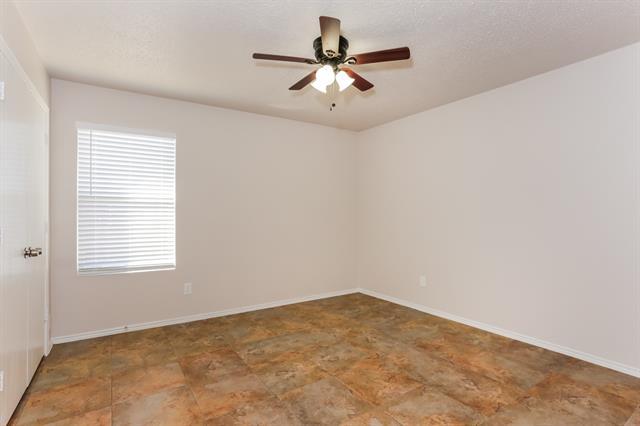 Building Photo - 2109 Doecrest Dr