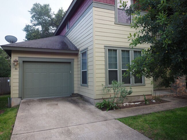 Building Photo - Amazing Home ready to move in