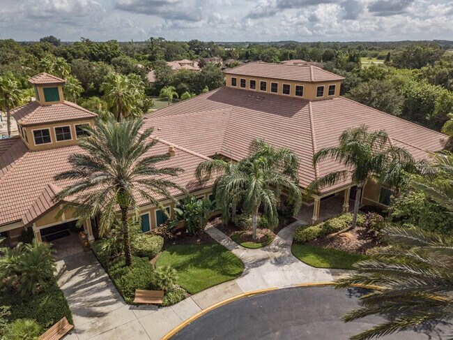 Building Photo - 352 Laurel Falls Dr