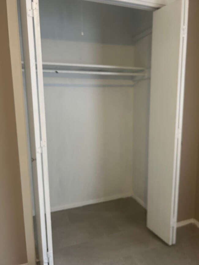 Building Photo - 5707 Sorenson St