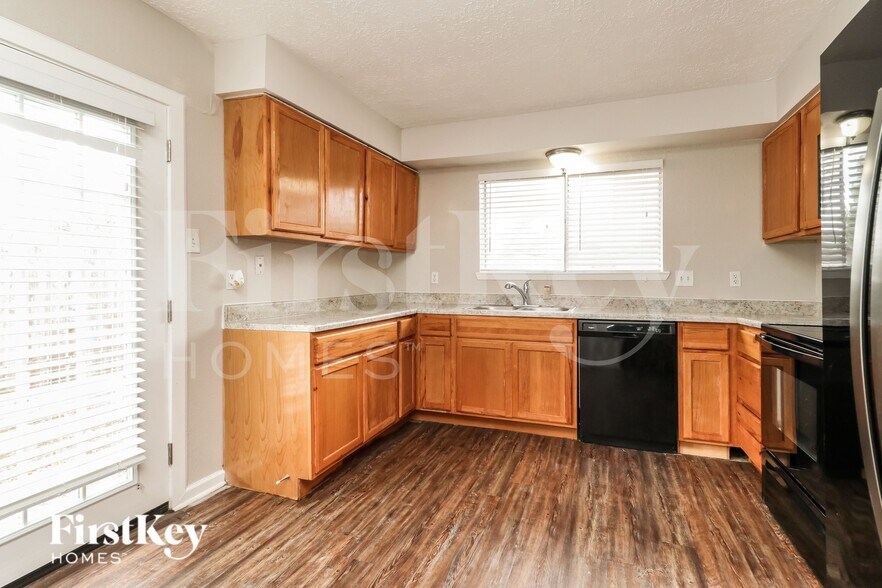 Building Photo - 23203 Tree Bright Ln