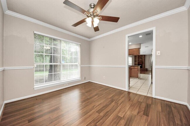 Building Photo - 4907 Echo Falls Dr
