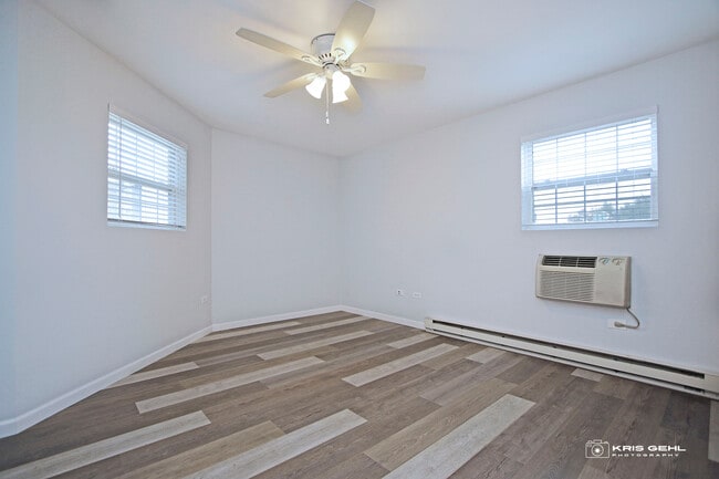 Building Photo - 1551 Crystal Rock Ct