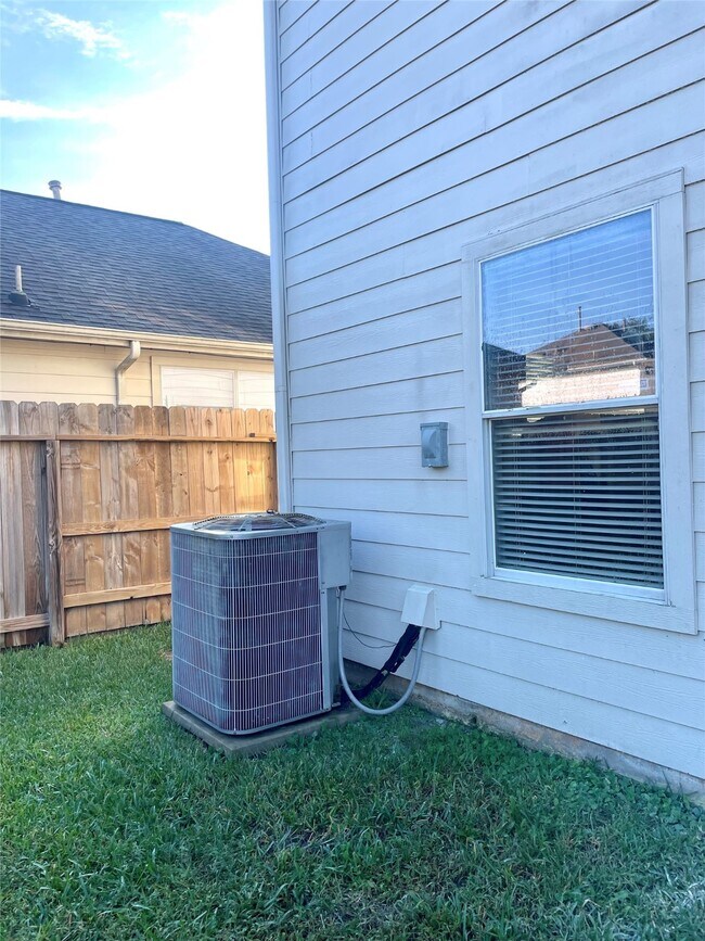 Building Photo - 19314 Cypress Peak Ln