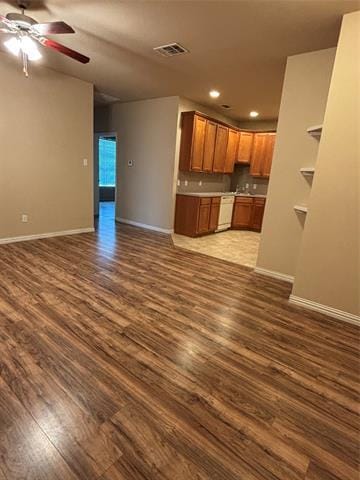 Building Photo - 1618 Summerhill Ct