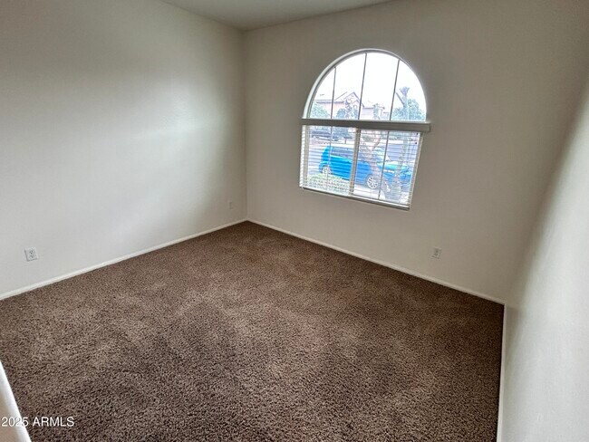 Building Photo - 8773 W Flynn Ln