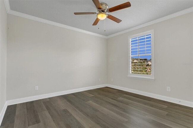 Building Photo - 1136 Fern Ave