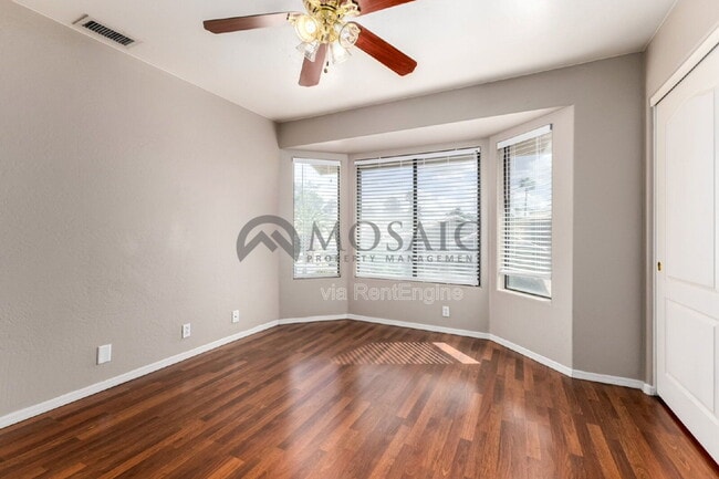 Building Photo - 3761 S Waterfront Dr