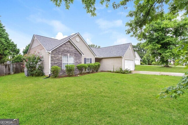 Building Photo - 1525 Julianna Dr