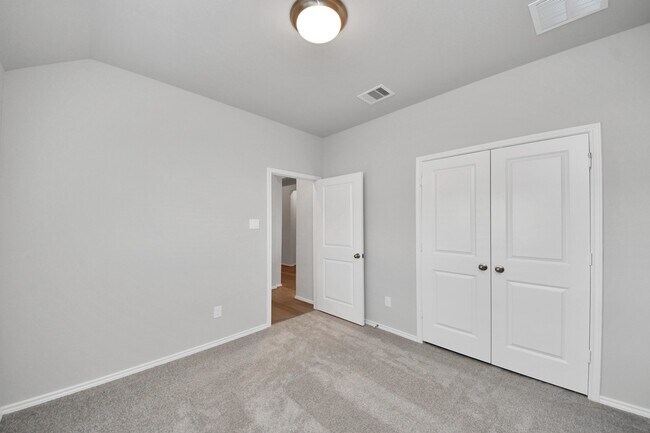 Building Photo - 21239 Speckled Trout Ln