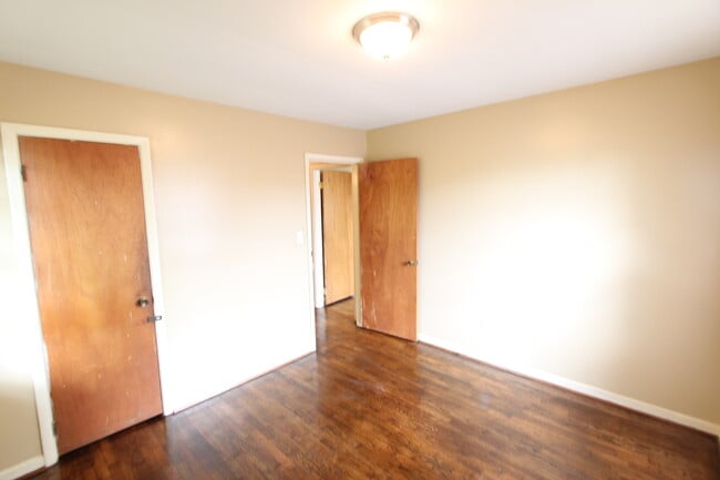 Building Photo - Best House for the Money!!  Better Hurry To See This One!!