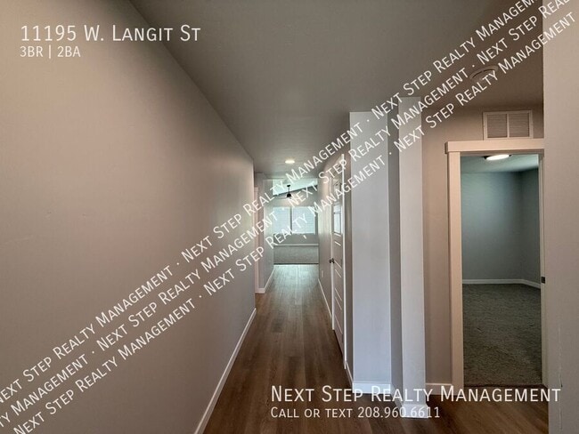 Building Photo - 11195 W Langit St