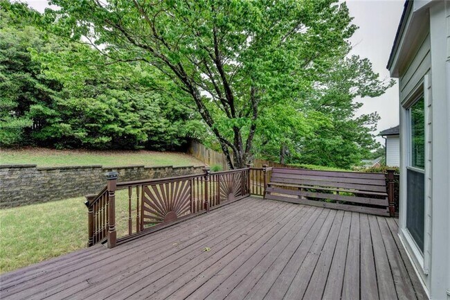 Building Photo - 10665 Wren Ridge Rd