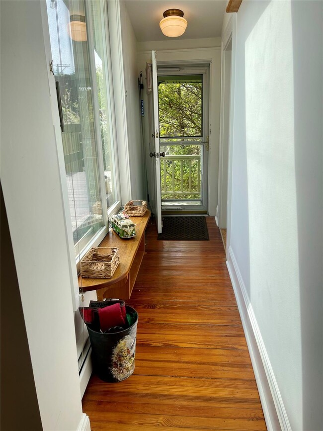 Building Photo - 306 Piermont Ave
