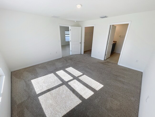 Building Photo - 12159 White Cypress Pl