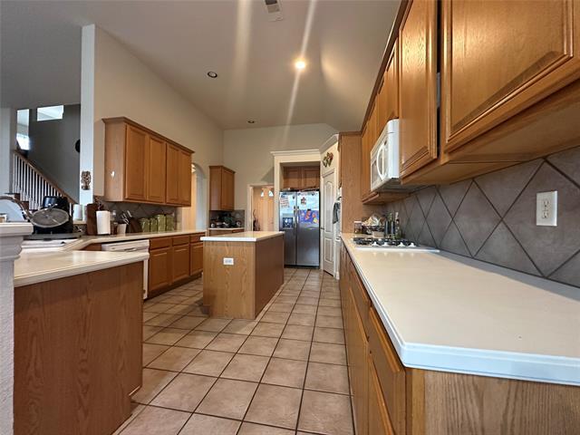 Building Photo - 740 Bonnie Ct