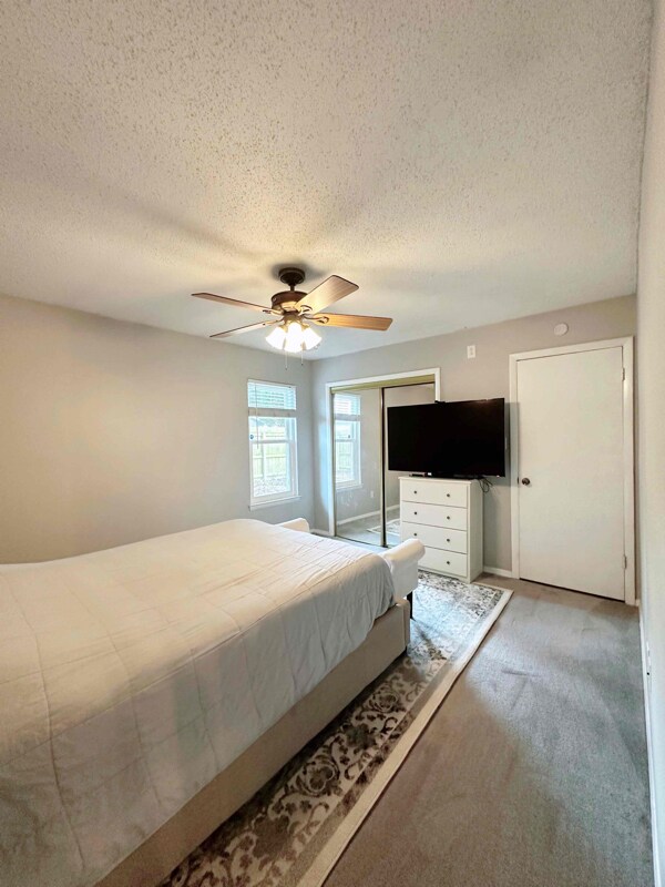 Building Photo - 1307 Petrell Dr