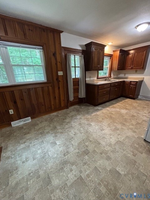 Building Photo - 149 Broaddus Dr