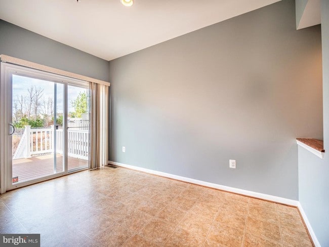 Building Photo - 22437 Dark Star Way