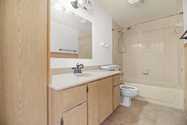 Building Photo - 5013 50th Way