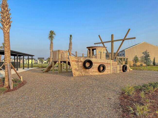Building Photo - 424 Pender Woods Dr