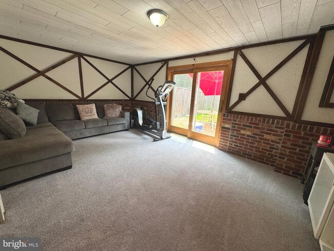 Building Photo - 18704 Pintail Ln