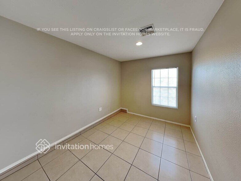 Building Photo - 12303 N 85th Ln