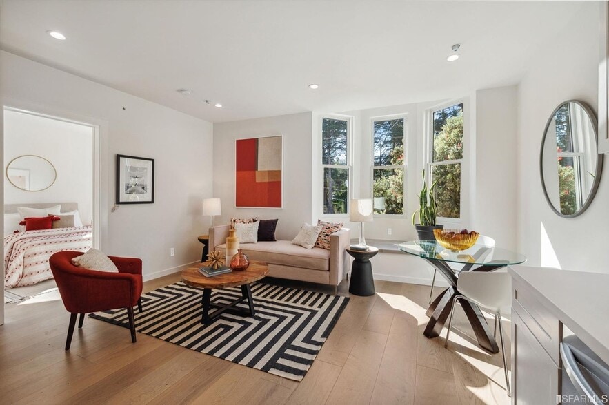 Living Room - 3036 Fulton St