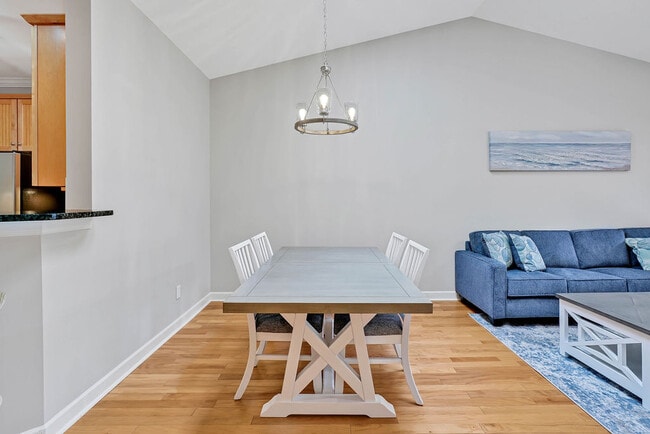 Building Photo - 259 Windchime Way