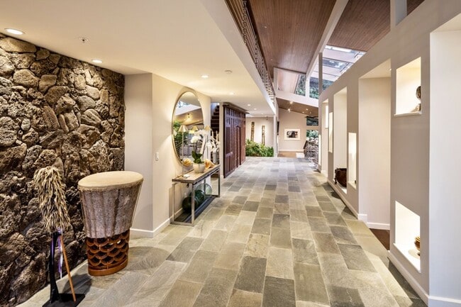 Building Photo - 3473 Paty Dr