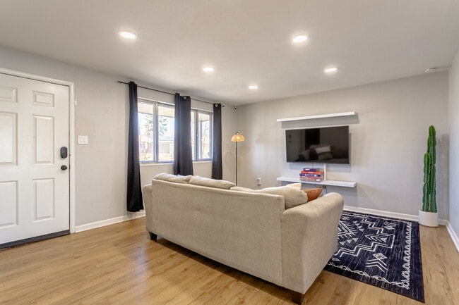 Building Photo - 8490 Benton St