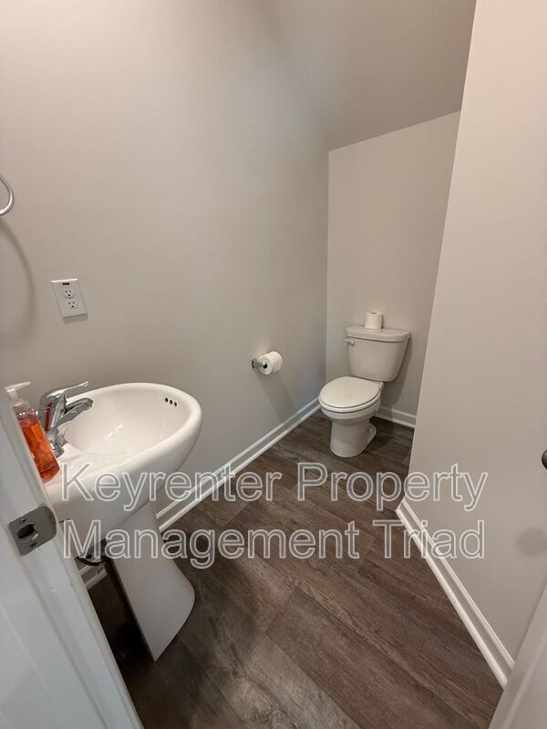 Building Photo - 1314 Amberview Ln