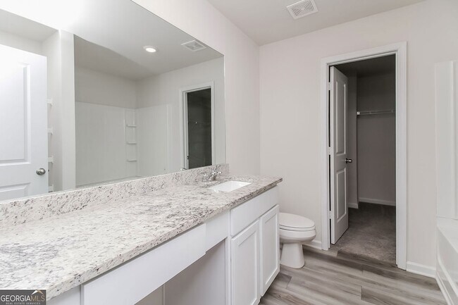 Building Photo - 160 Avondale Blvd SE