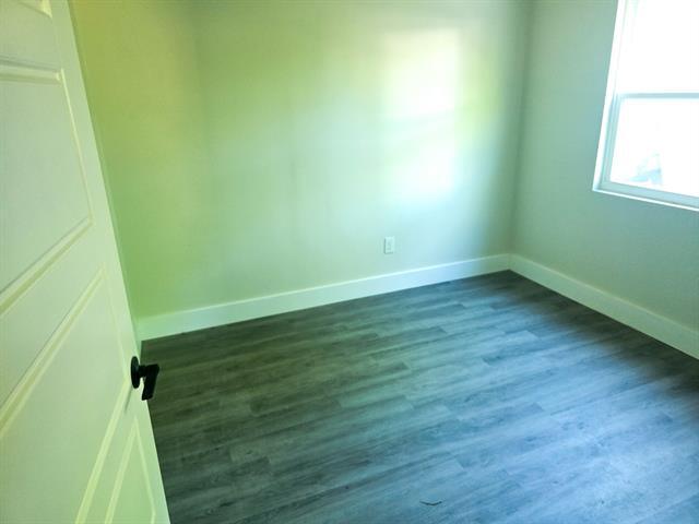 Building Photo - 121 Windom St