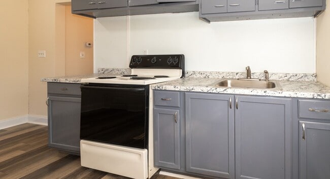 Building Photo - 3512 Brockton Ln